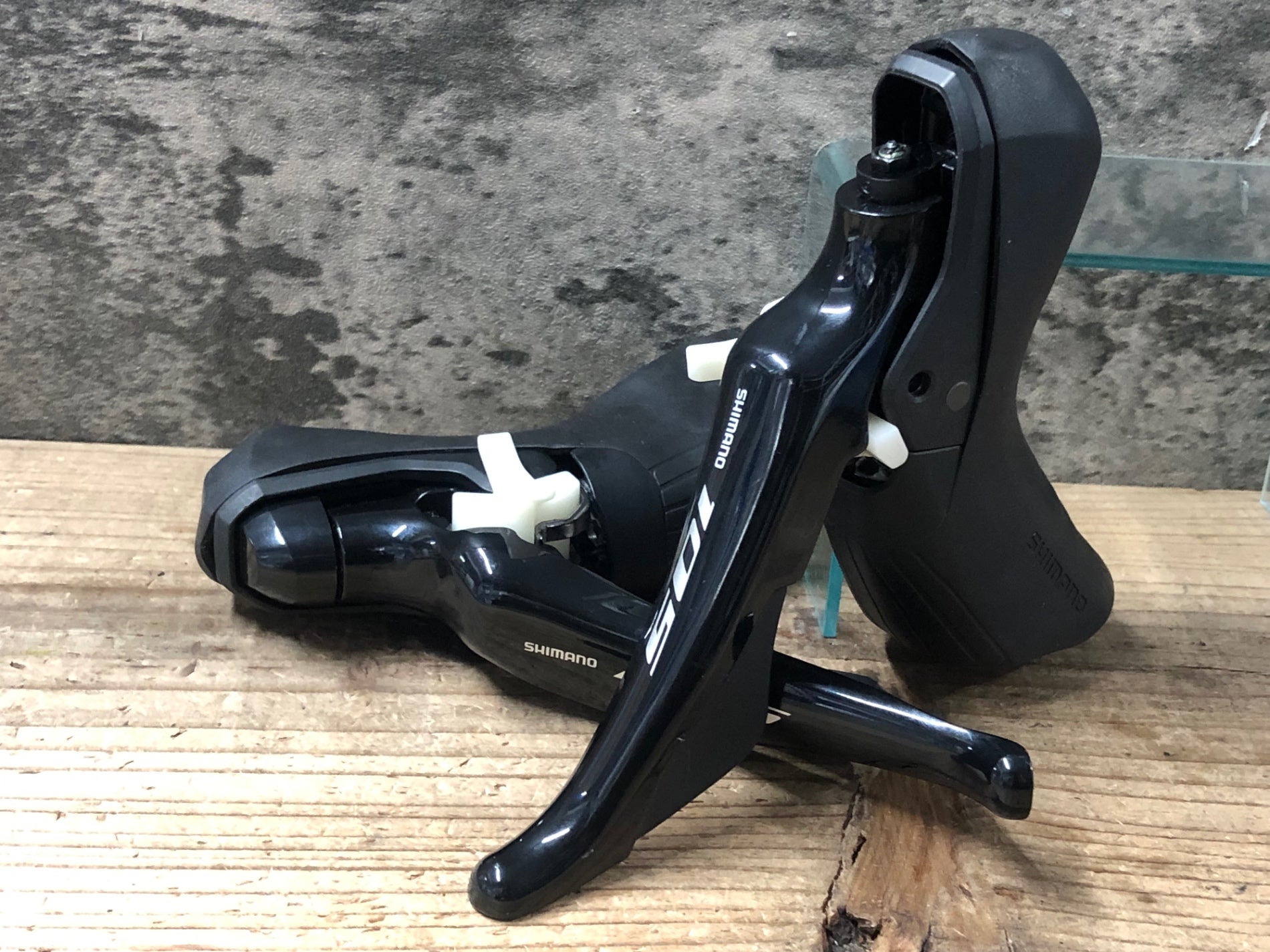 シマノ SHIMANO 105 R7020系 コンポセット シマノ ST-R7020 シマノ SHIMANO 105 R7020系 コンポセット シマノ ST-R7020
