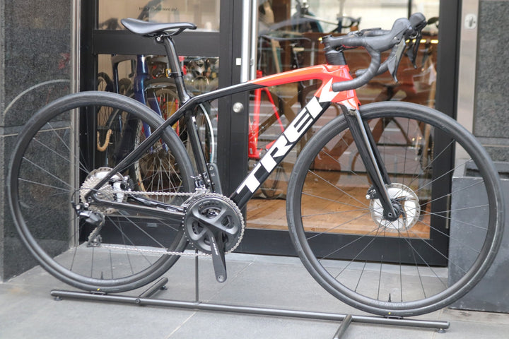 トレック TREK エモンダ EMONDA SL5 DISC 2023モデル 50サイズ シマノ 105 R7000 カーボン ロードバイク 【東京南麻布店】