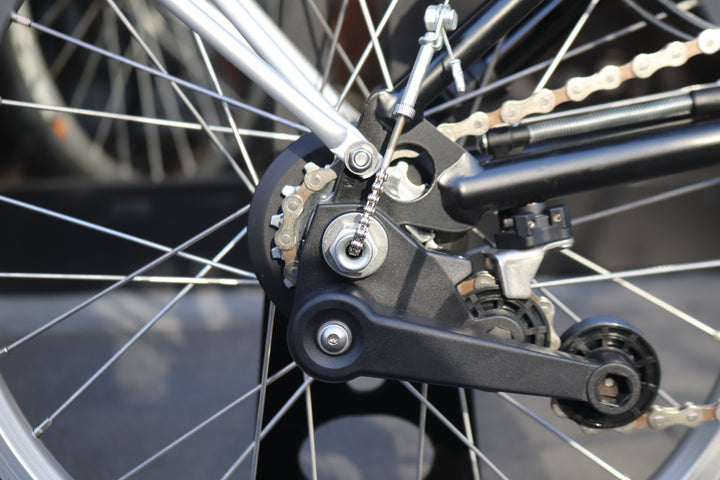 ブロンプトン BROMPTON M6R 2023モデル ミニベロ 折り畳み 小径車 【東京南麻布店】