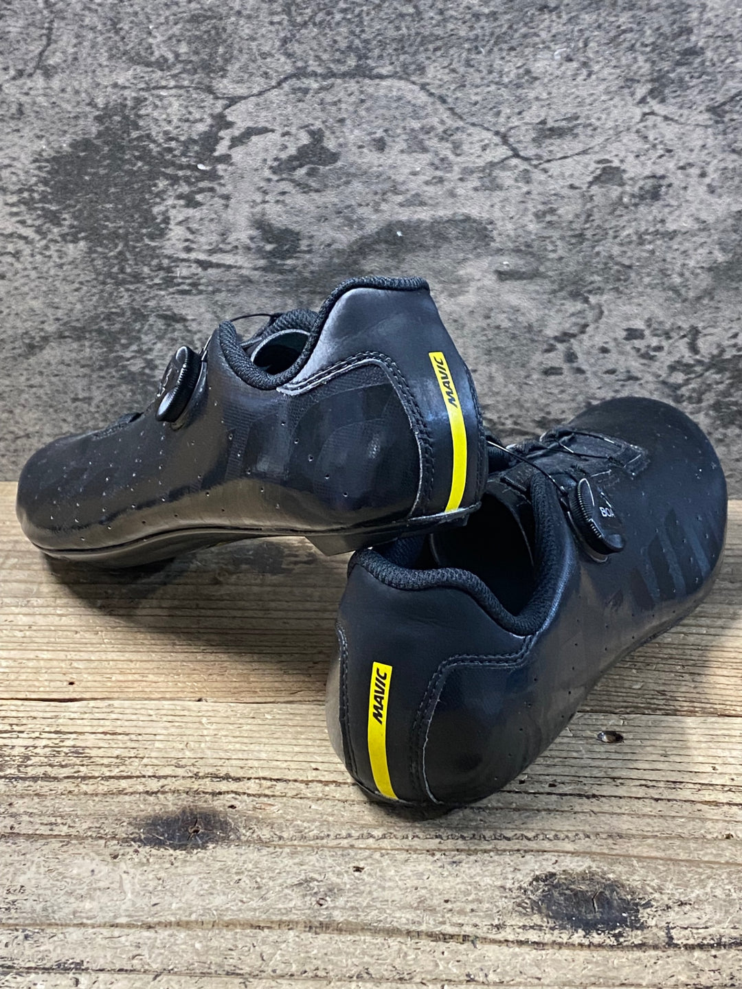 KA359 マヴィック MAVIC コスミック COSMIC BOA ビンディングシューズ SPD-SL EUR42 2/3 黒