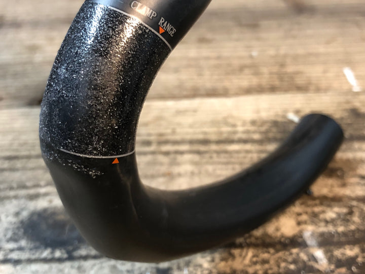 JT550 ワンバイエス ONE BY ESU J-CARBON GRAND MONROE SL ドロップハンドル カーボン Φ31.8mm ブラケットC-C400mm