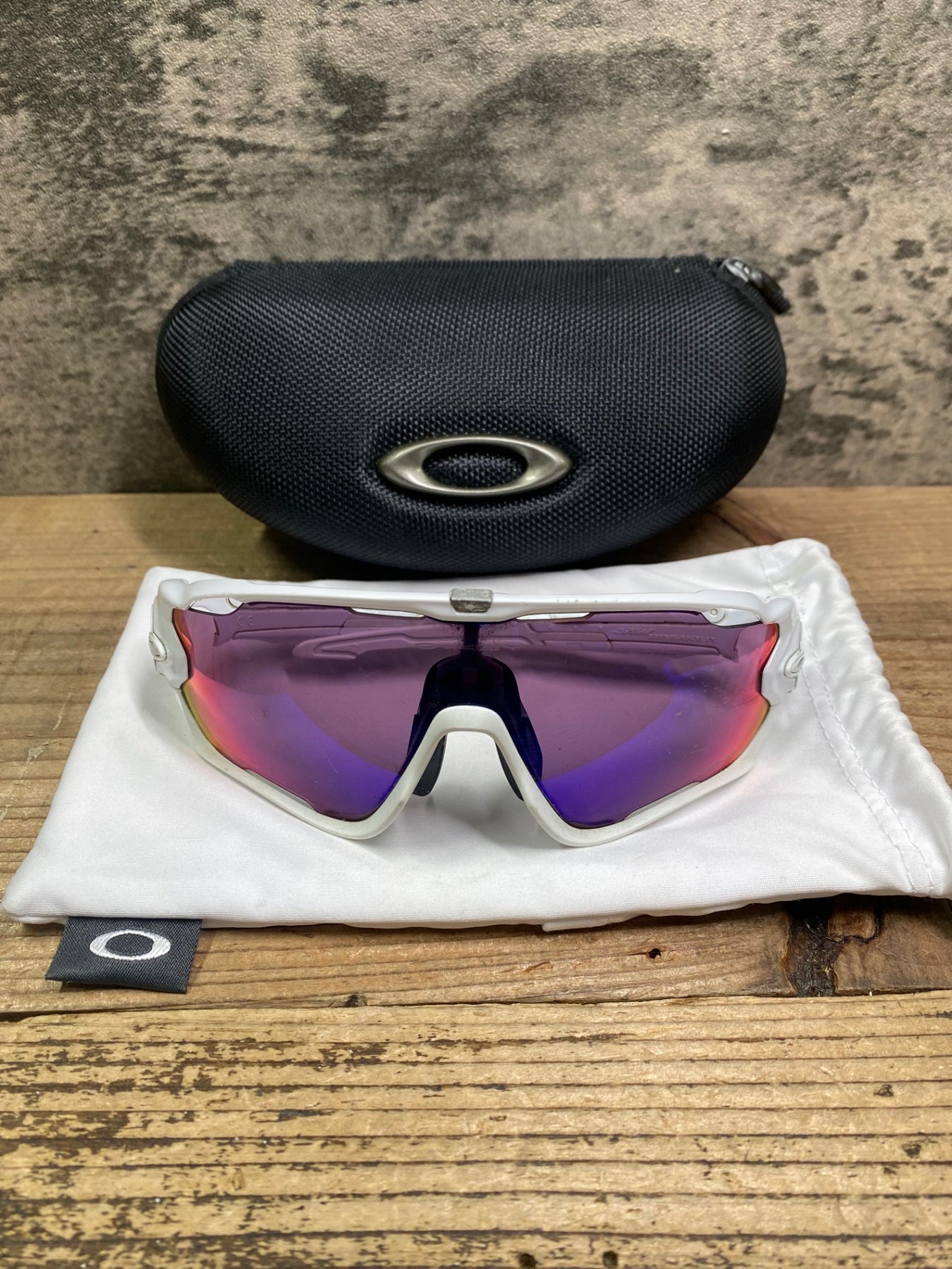 美品 付属品完備 OAKLEY JAWBREAKER PRIZM アイウェア 白 JK626 オークリー OAKLEY JAWBREAKER サングラス アイウェア 白
