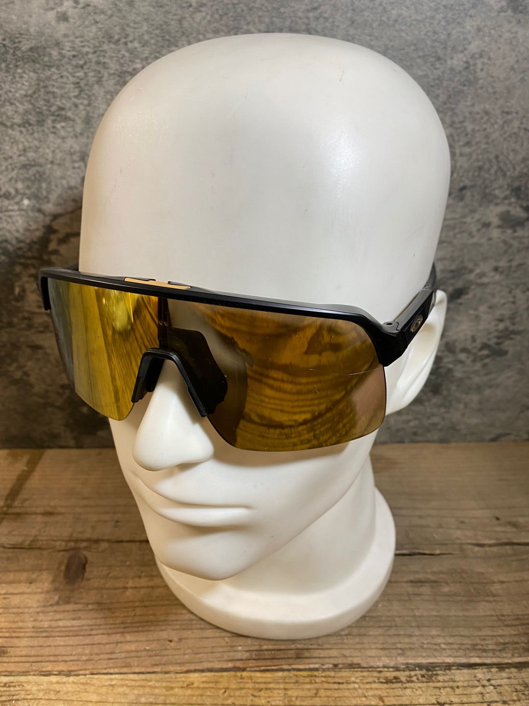 KG538 オークリー OAKLEY SUTRO Lite サングラス アイウェア 黒 PRIZM ROAD レンズ傷