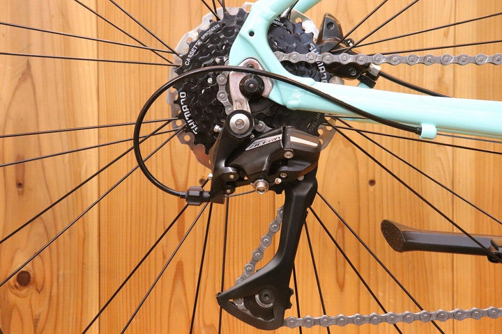 ビアンキ BIANCHI C SPORT 2 DISC 2023年モデル 43サイズ シマノ アセラ MIX 8S アルミ クロスバイク 【芦屋店】