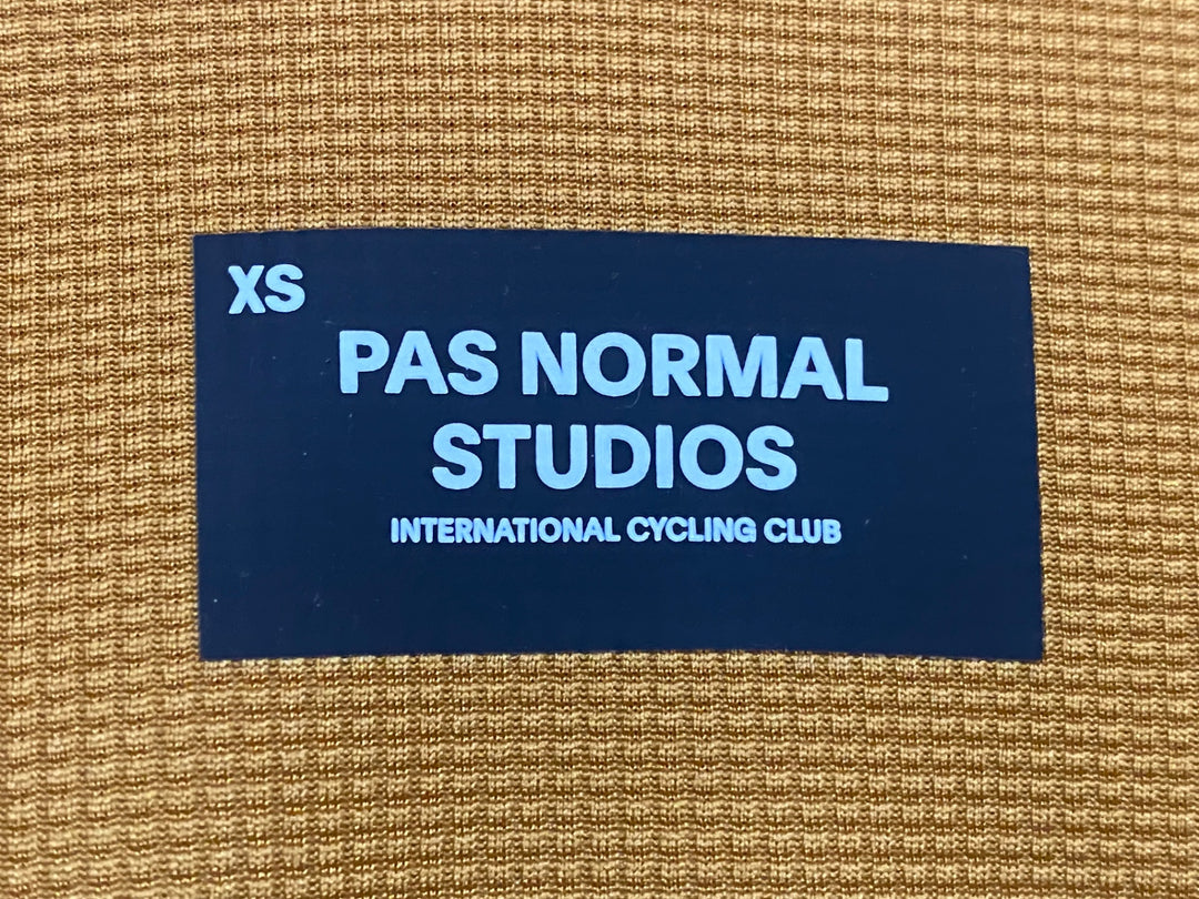 JN308 パスノーマルスタジオ PAS NORMAL STUDIOS 長袖 サイクルジャケット オレンジ XS 裏起毛