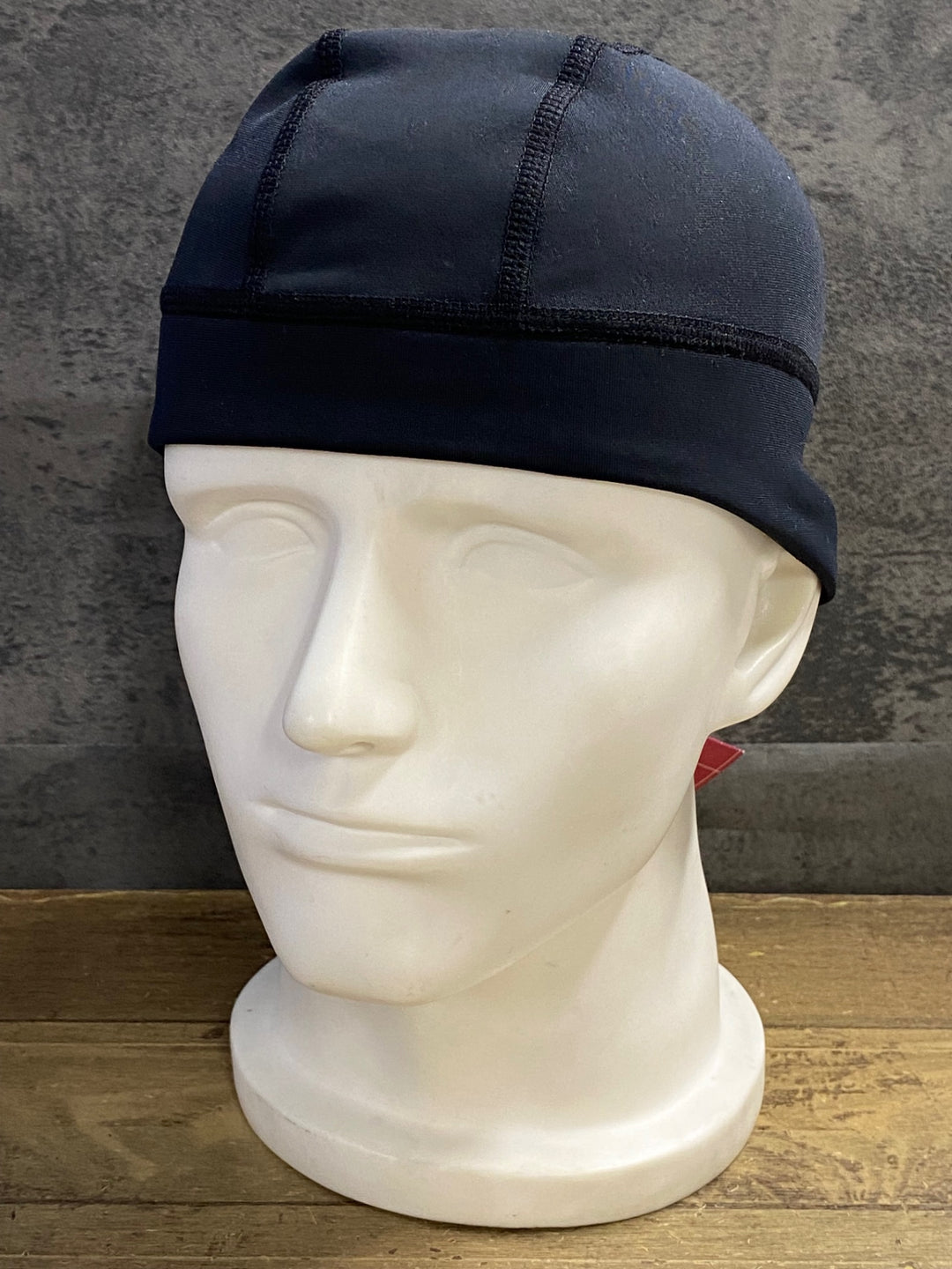 JV573 スゴイ SUGOi SubZero Skull CAP サイクルキャップ ビーニー 黒 ONESIZE 黒 裏起毛