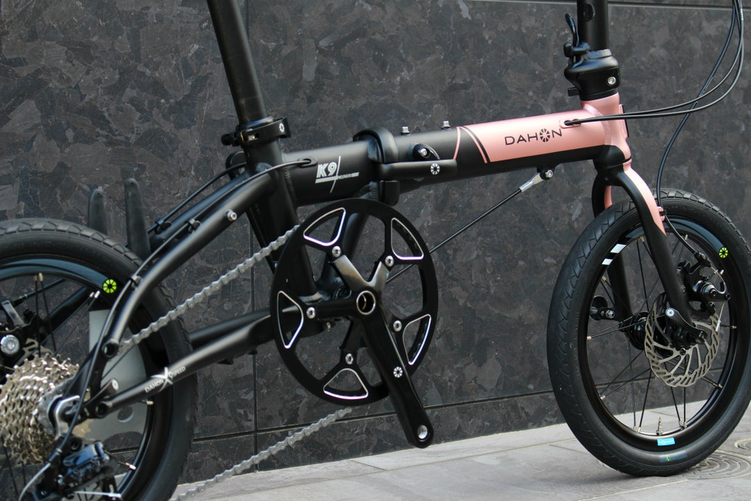 ダホン DAHON K9X 限定カラー PURITY PINK 2025年モデル 9S 16インチ アルミ ミニベロ 【福岡店】