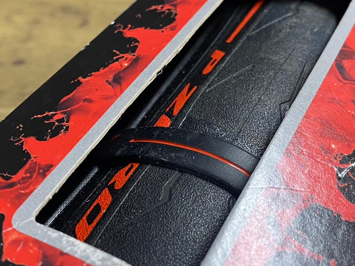 JX378 ピレリ PIRELLI P ZERO RACE TLR 700×26C タイヤ