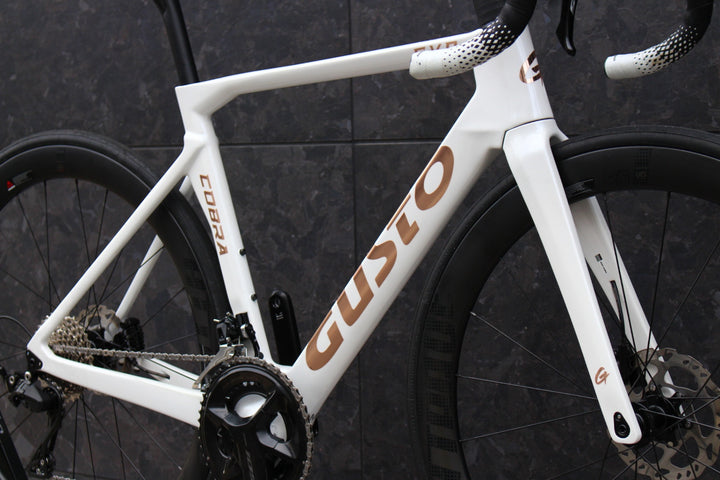 グスト GUSTO コブラ エヴォ エリート ウルトラ COBRA EVO DB ELITE ULTRA 2024モデル Mサイズ シマノ 105 R7120 12S カーボン ロードバイク 【福岡店】