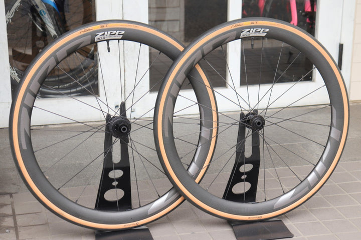 ジップ ZIPP ファイアクレスト ディスク 303 FIRECREST DISC カーボン チューブレスレディ ホイールセット シマノ 11/12S 【横浜店】