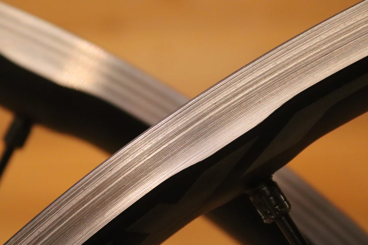 マヴィック MAVIC キシリウム KSYRIUM PRO UST RIM シマノ 11S/12S 17C アルミ チューブレスレディ ロードバイク ホイールセット 【広島店】