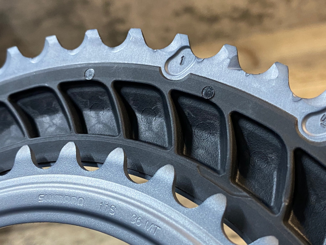 JR643 シマノ SHIMANO 105 FC-R7000 クランクセット 52/36T 165mm シルバー