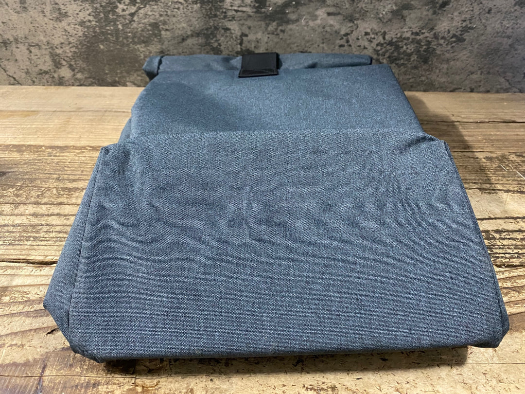 KL342 アデプト ADEPT アーバナイト Urbanite キャリア パニア バッグ