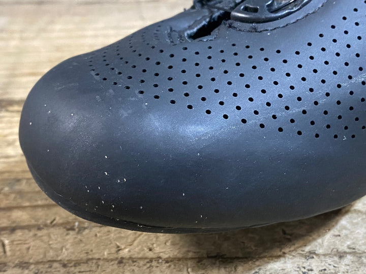 JW888 シマノ SHIMANO SHRC701M ビンディングシューズ 3穴 黒 EU42.5