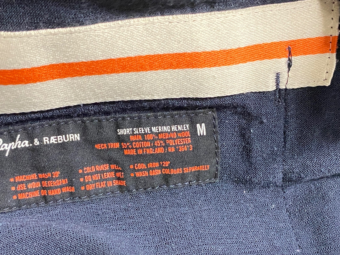 KI195 ラファ Rapha RAEBURN SHORT SLEEVE MERINO HENLEY 半袖 シャツ ネイビー M ※穴開きのためジャンク