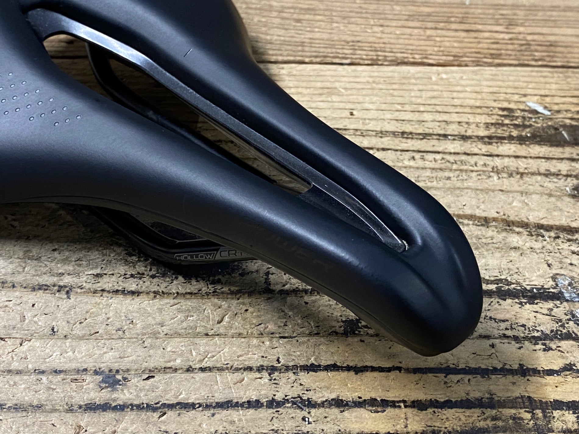 KQ622 スペシャライズド SPECIALIZED POWER COMP サドル 黒 HOLLOW CR