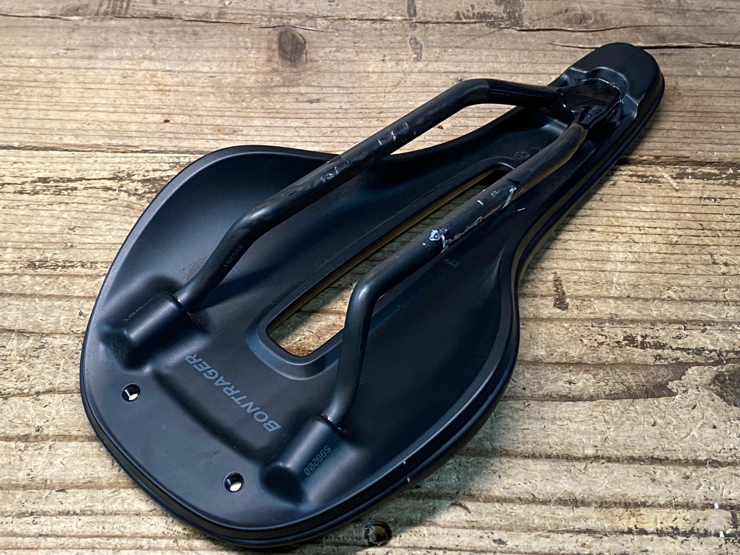 JQ887 ボントレガー BONTRAGER ヴァース VERSE PRO サドル 黒 カーボンレール 135mm