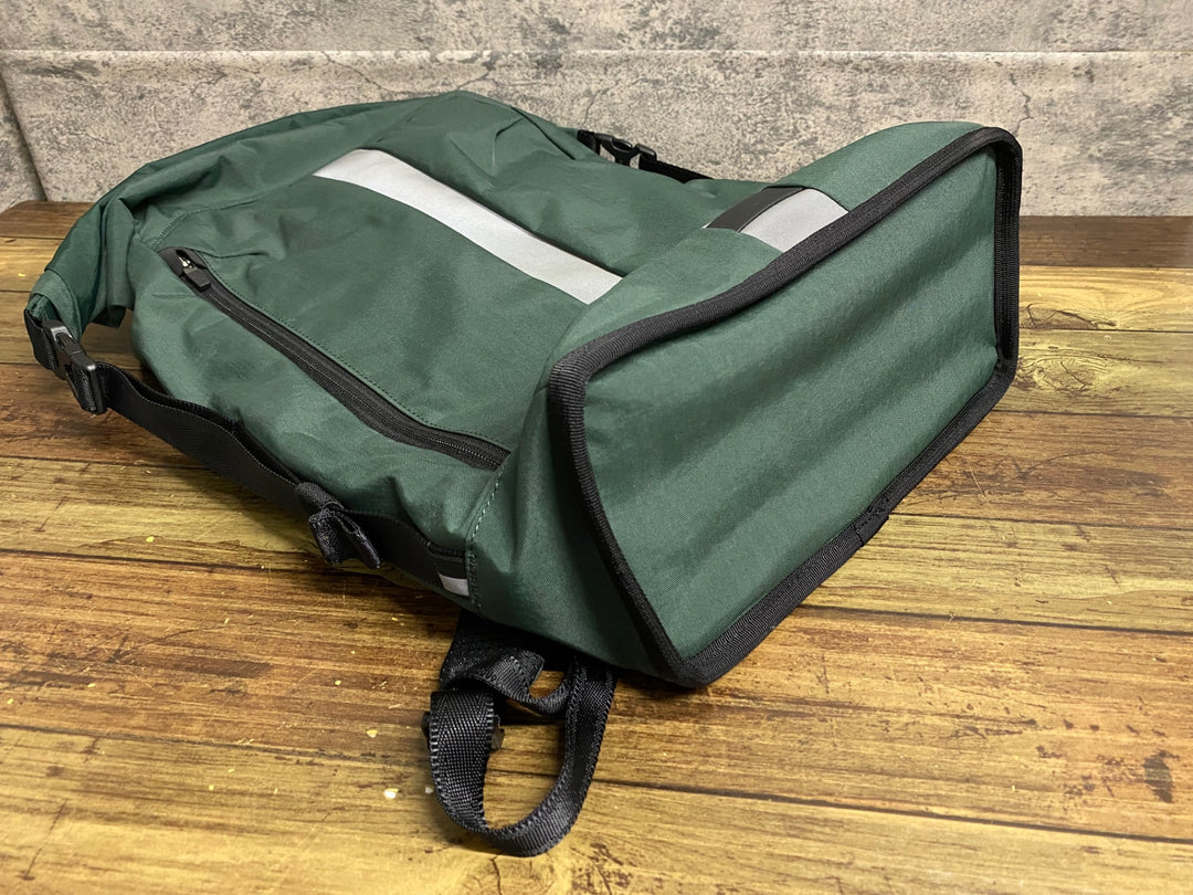 KJ011 ラファ Rapha BACKPACK SMALL バックパック 深緑 20L
