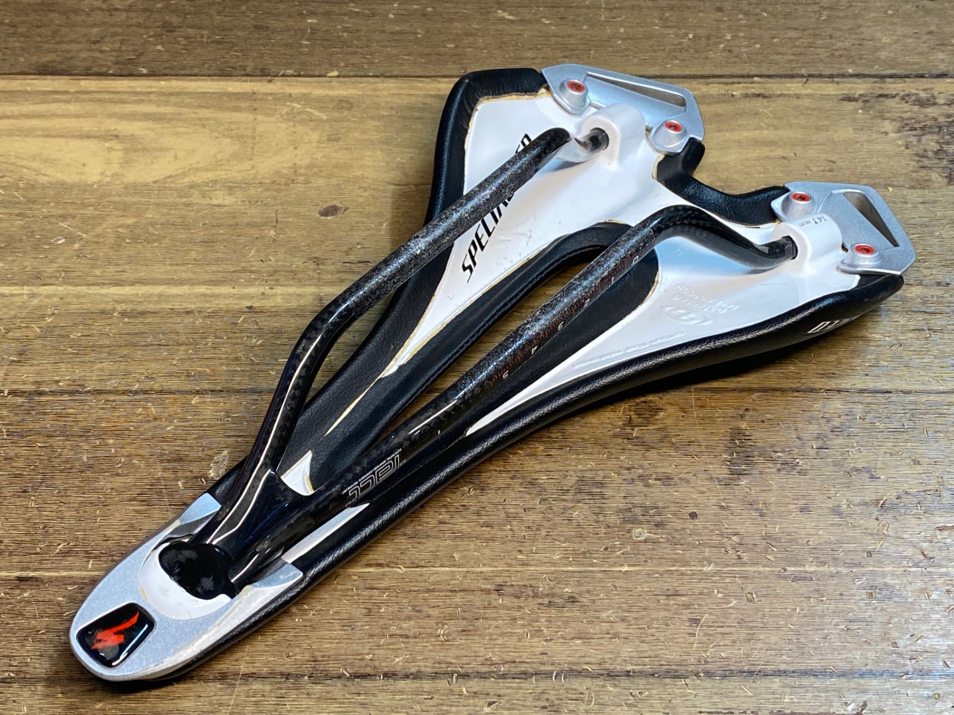 JO416 スペシャライズド SPECIALIZED TOUPE PRO カーボンレール サドル