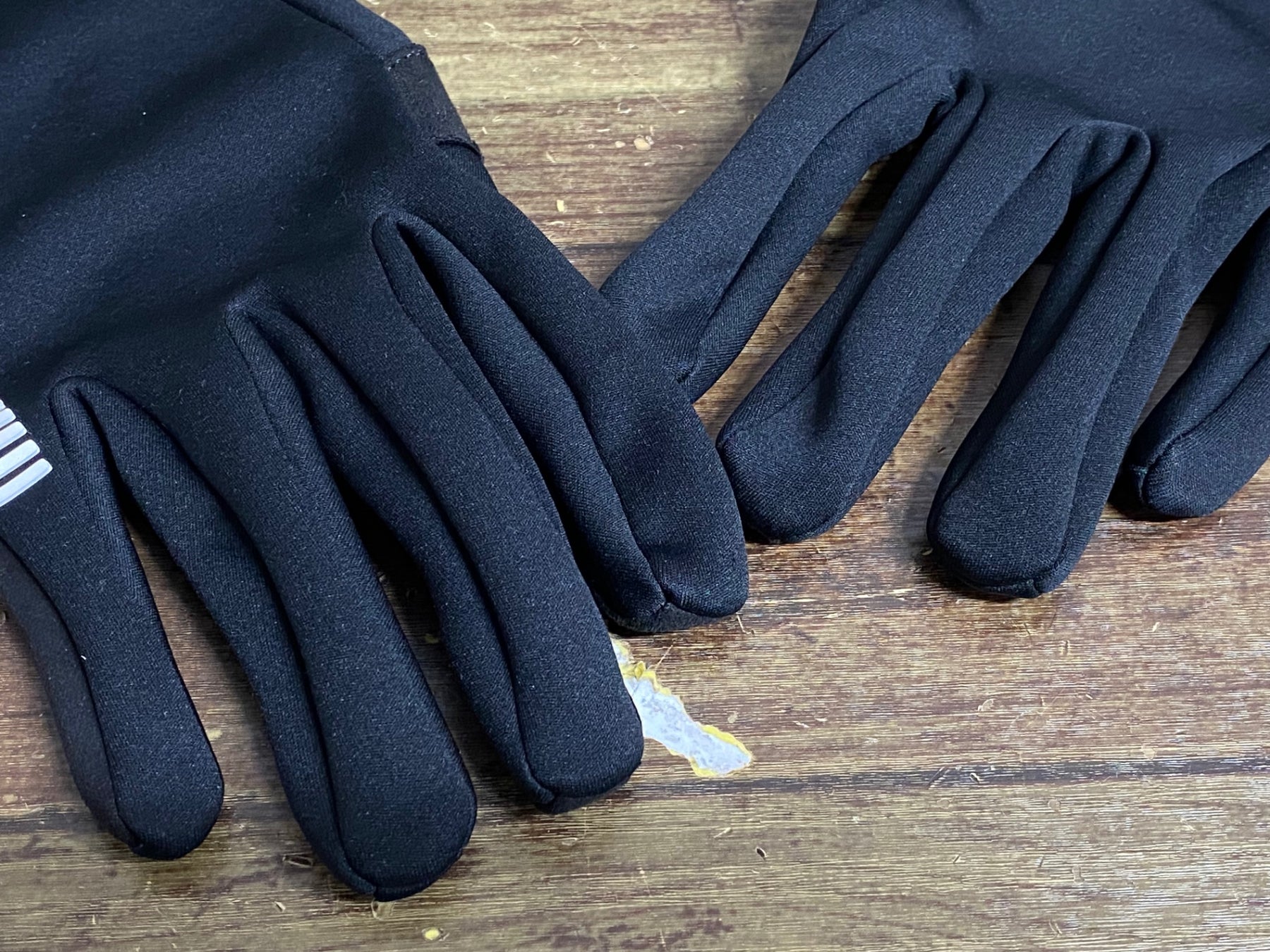KD335 ラファ Rapha PRO TEAM GLOVES 長指 グローブ 黒 S – BICI AMORE