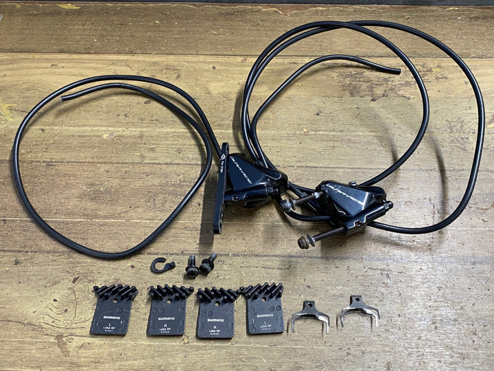 JK446 シマノ SHIMANO デュラエース DURA-ACE BR-R9170 ディスクブレーキ キャリパー セット 油圧 ボルト無し