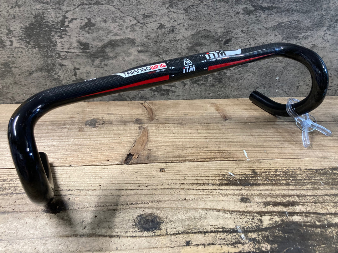 KK544 ITM TRIANGO WING AL6061 カーボンラップ アルミ ドロップハンドル Φ31.8 エンド部C-C420mm