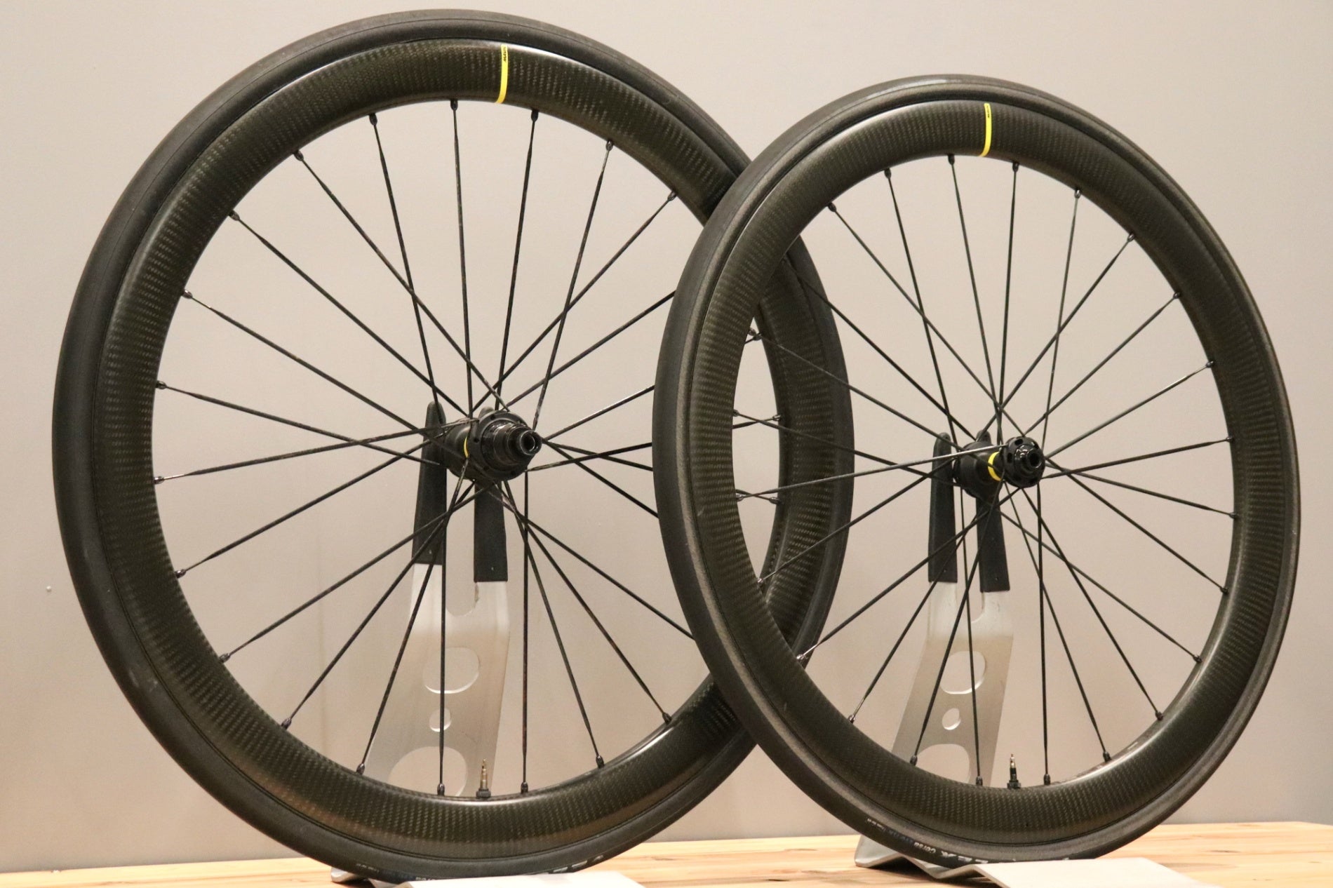 マヴィック MAVIC コスミック COSMIC SLR45 DISC カーボン