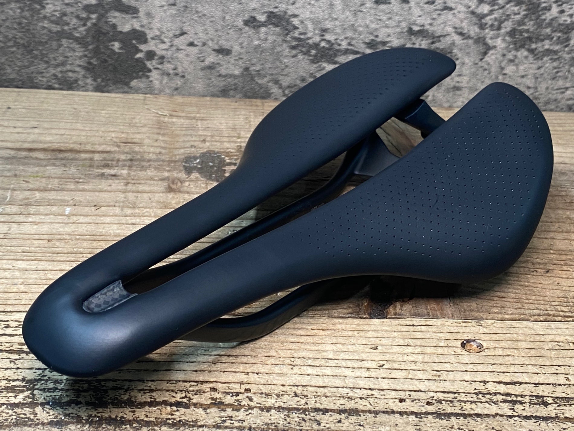 JO645 ボントレガー BONTRAGER RSL サドル カーボンレール 145mm