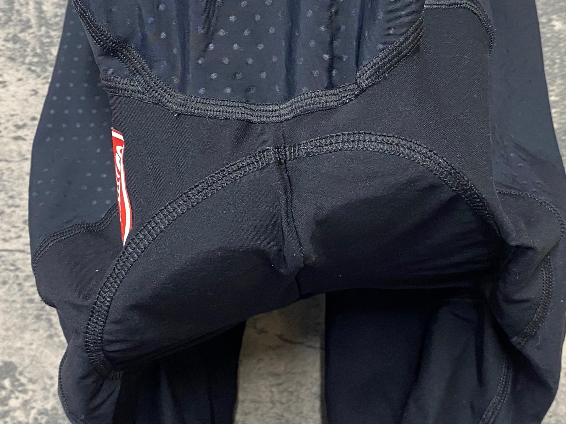 KG161 カステリ CASTELLI ロッソコルサ ROSSO CORSA ビブショーツ 黒 L