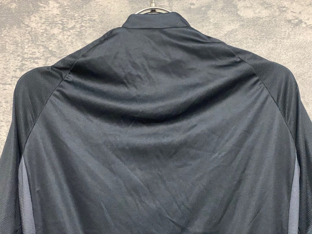 JN504 イザドア Isadore 半袖 サイクルジャージ 黒 ※サイズ不明、タグカット