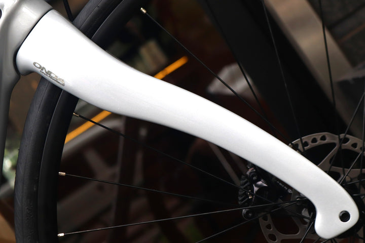 ピナレロ PINARELLO ラザ RAZHA DISK 2024モデル 515サイズ シマノ 105 R7120 12S カーボン ロードバイク 【東京南麻布店】