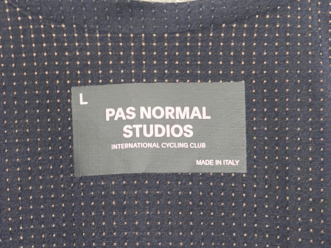 JN112 パスノーマルスタジオ PAS NORMAL STUDIOS Essential ビブショーツ L