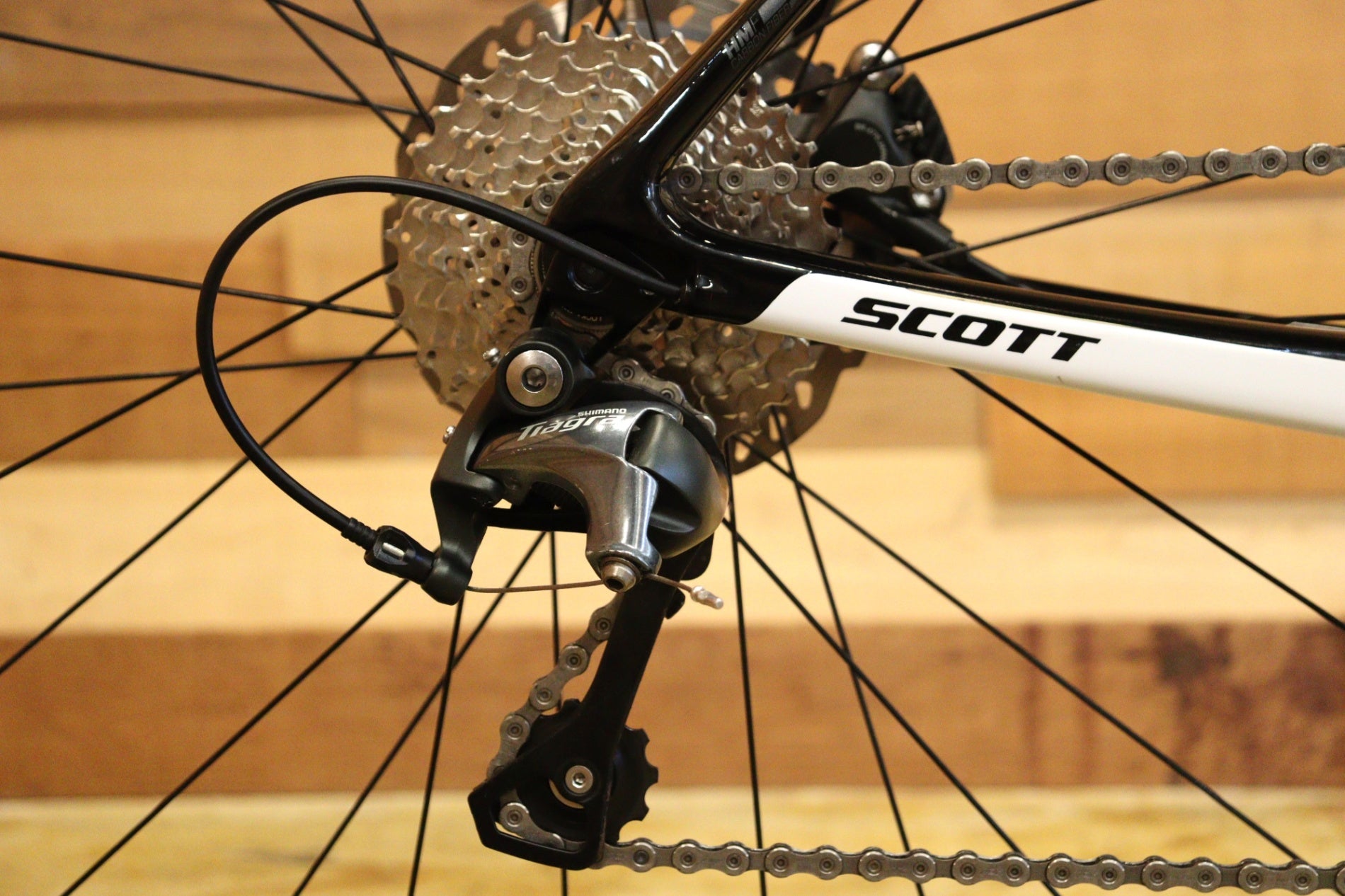 スコット SCOTT アディクト ADDICT 30 DISC 2019モデル XXS(47)サイズ シマノ ティアグラ 4720 10S 油圧  カーボン ロードバイク 【立川店】