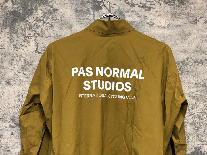 KK160 パスノーマルスタジオ PAS NORMAL STUDIOS MECHANISM STOW AWAY JACKET 長袖 ウインドブレーカー Mサイズ オリーブ
