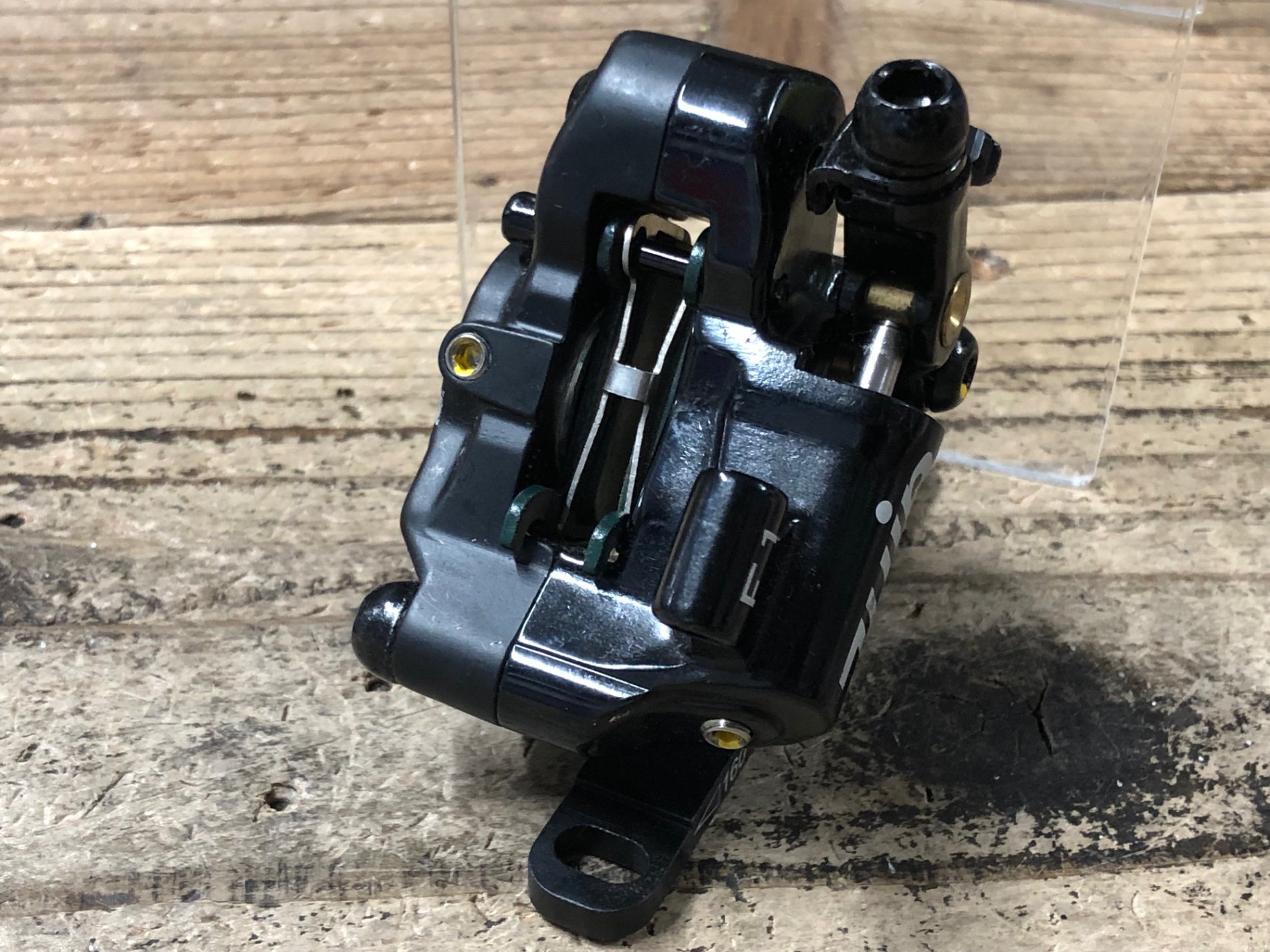 JS37 ジュイン Juin TECH F1 ハイブリッド ディスクブレーキ