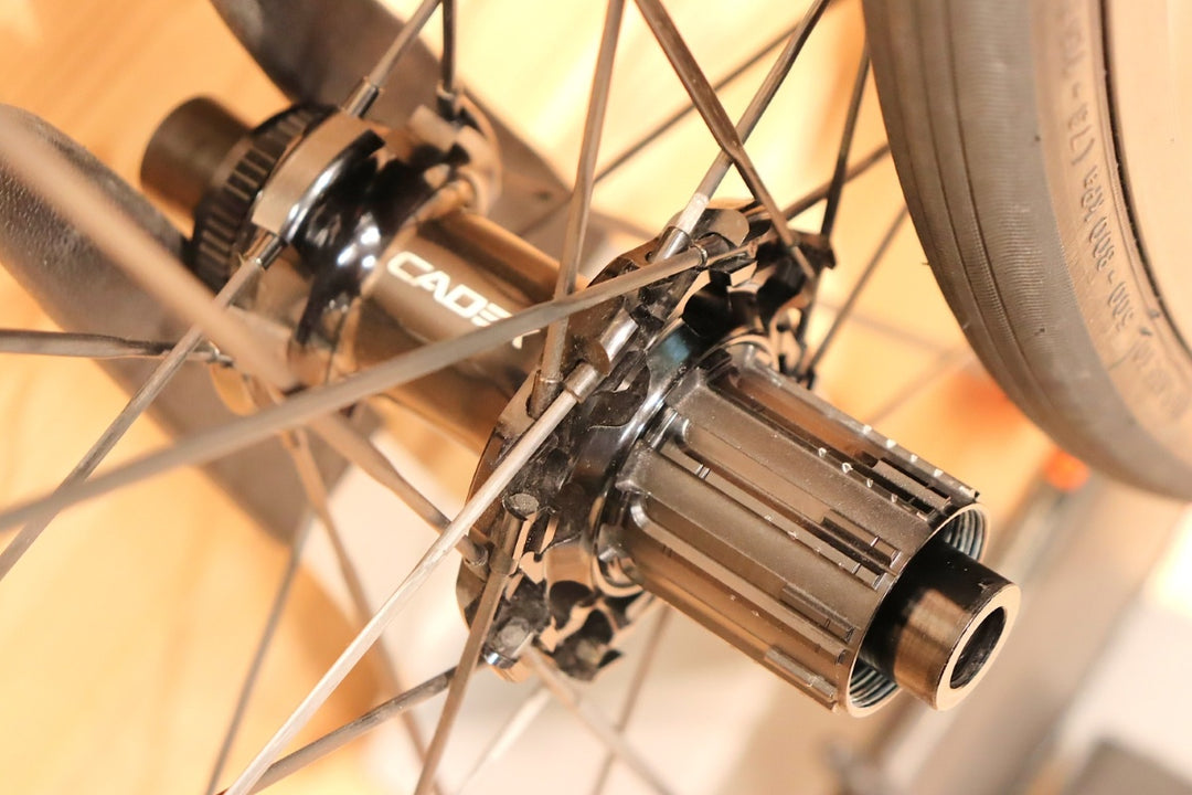 カデックス CADEX 65 DISC TUBELESS カーボン チューブレス ホイールセット シマノ12/11S フックレス 22mm 【千葉店】