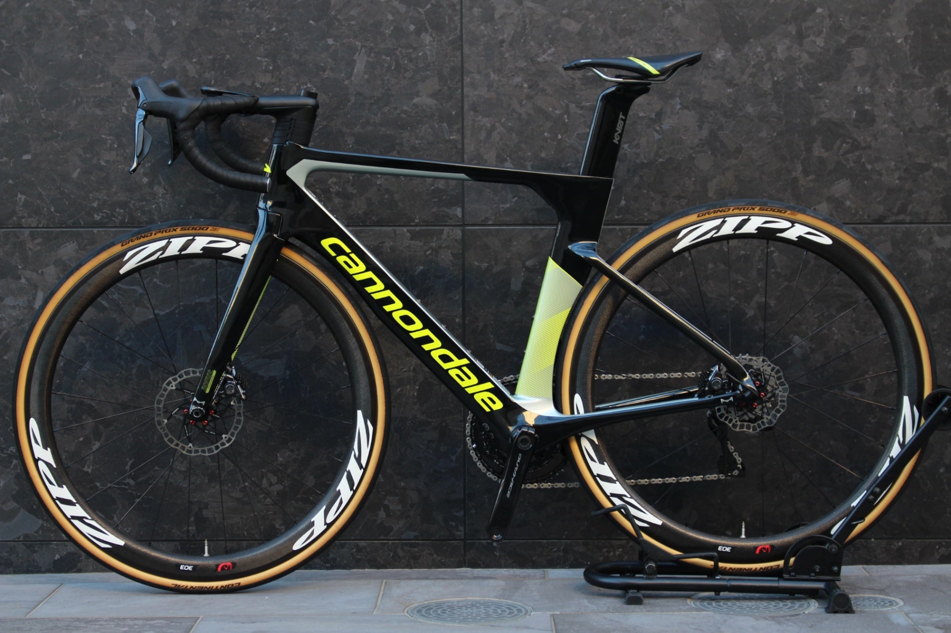 キャノンデール CANNONDALE システムシックス SYSTEM SIX HI-MOD 2019