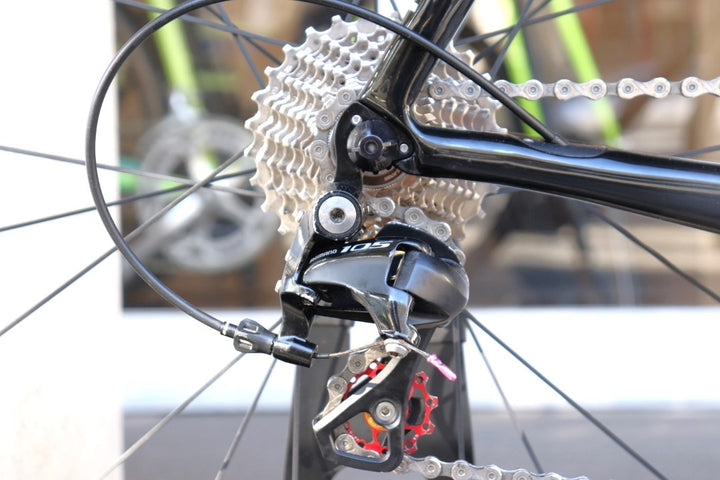 ピナレロ PINARELLO ラザ RAZHA 2015モデル 540サイズ シマノ 105 5800 MIX 11S カーボン ロードバイク RACING QUATTRO 【横浜店】