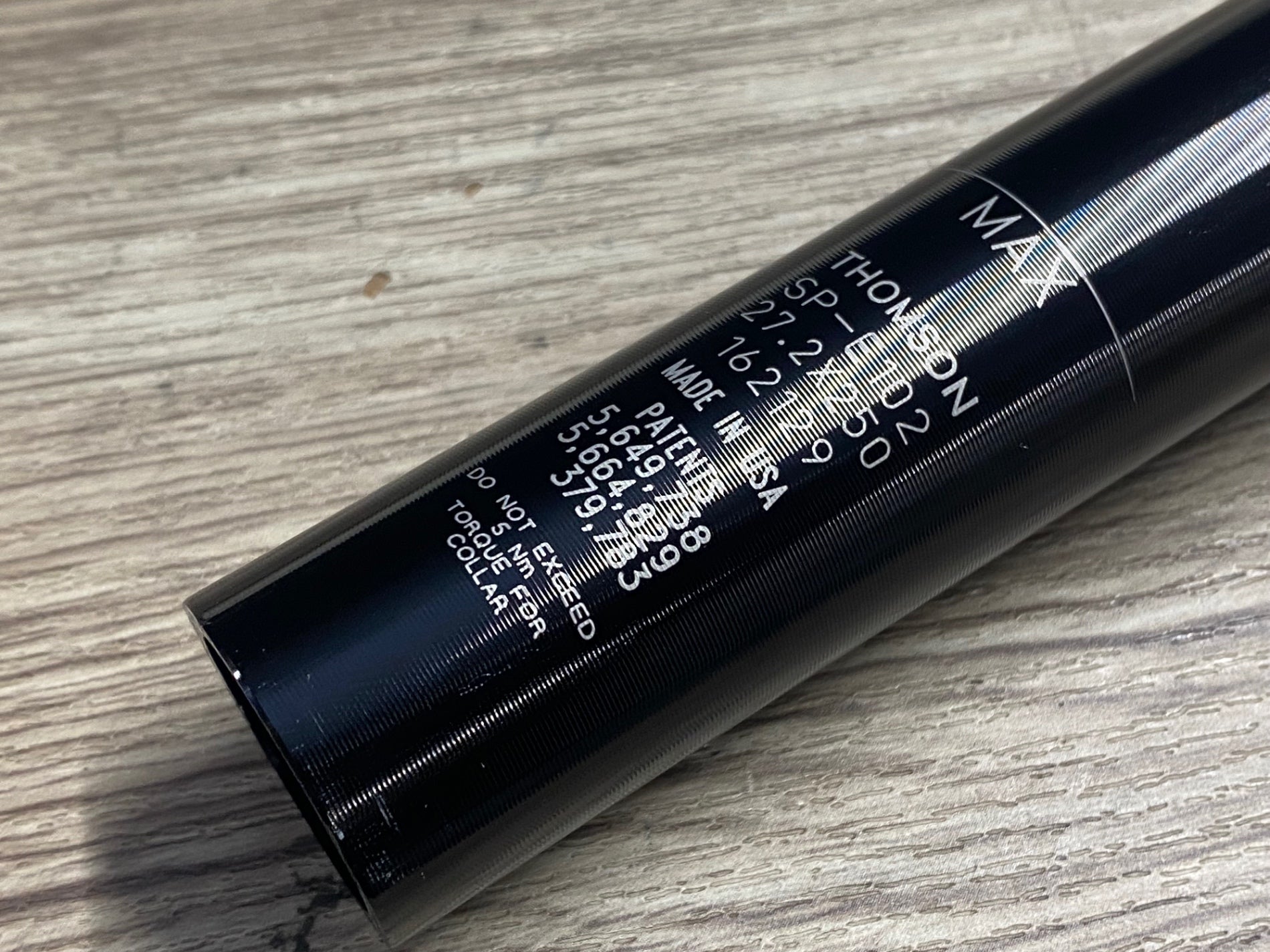 KE973 トムソン THOMSON ELITE アルミ シートポスト 黒 Φ27.2 250mm