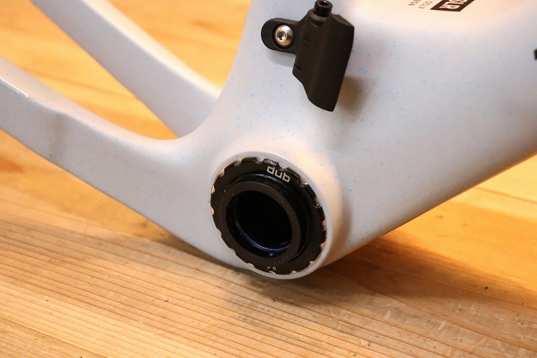 認定中古車 トレック TREK チェックメイト CHECKMATE SLR 2025年モデル Sサイズ カーボン グラベル ロードバイク フレームセット 【芦屋店】