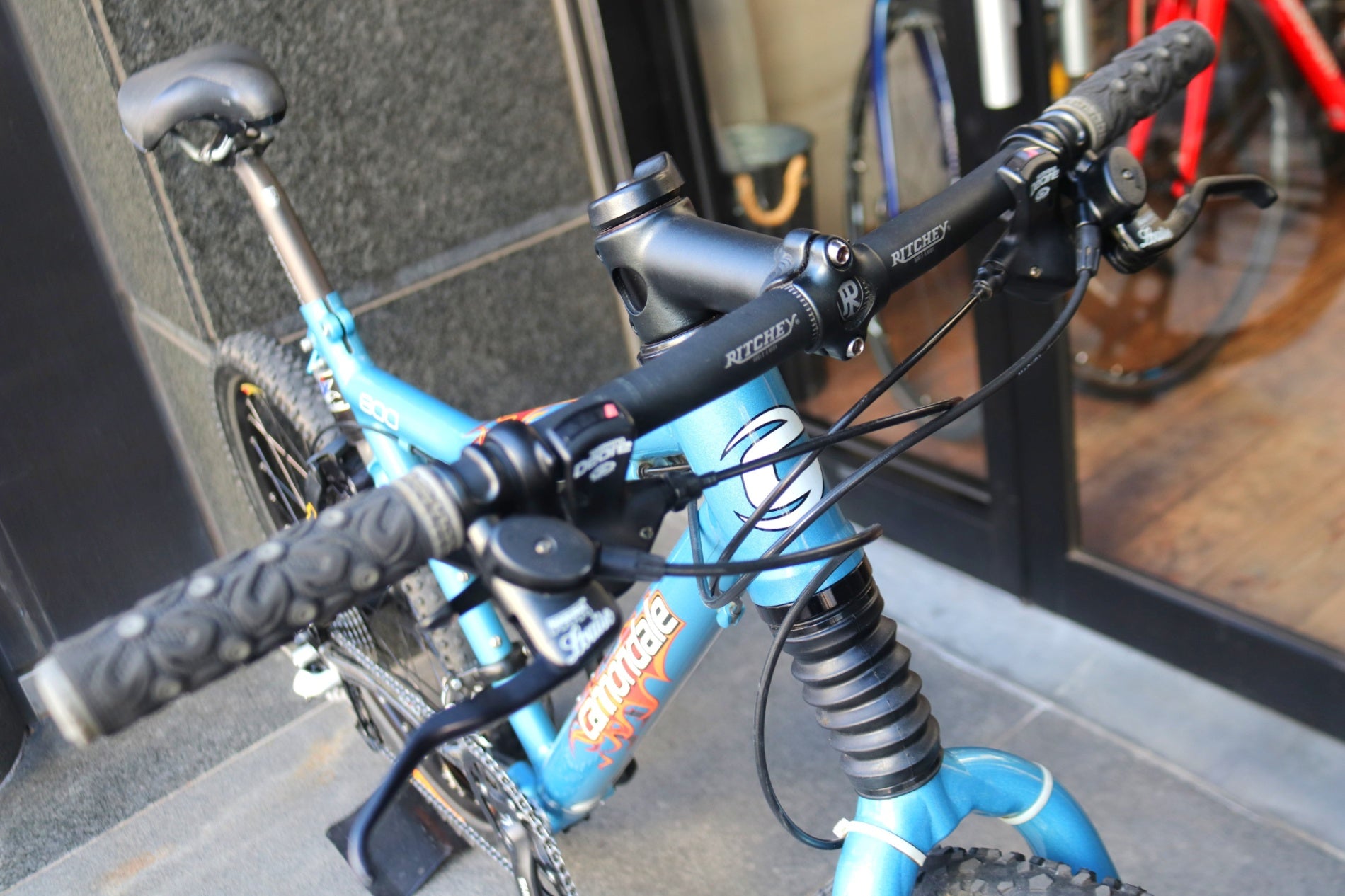 キャノンデール CANNONDALE スカルペル SCALPEL 800 2003モデル シマノ