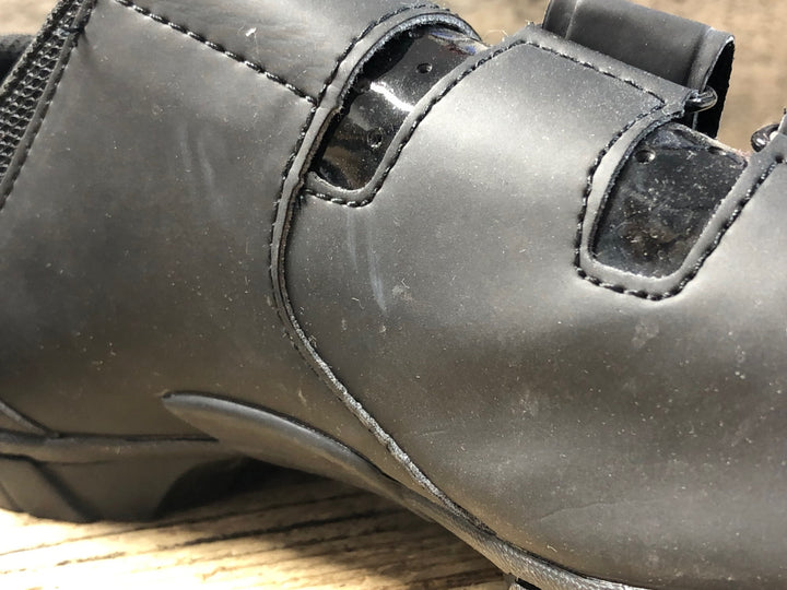 KG384 フィジーク FIZIK M6 MTB shoes ビンディングシューズ 黒 SPD EU42 ※ペン字あり
