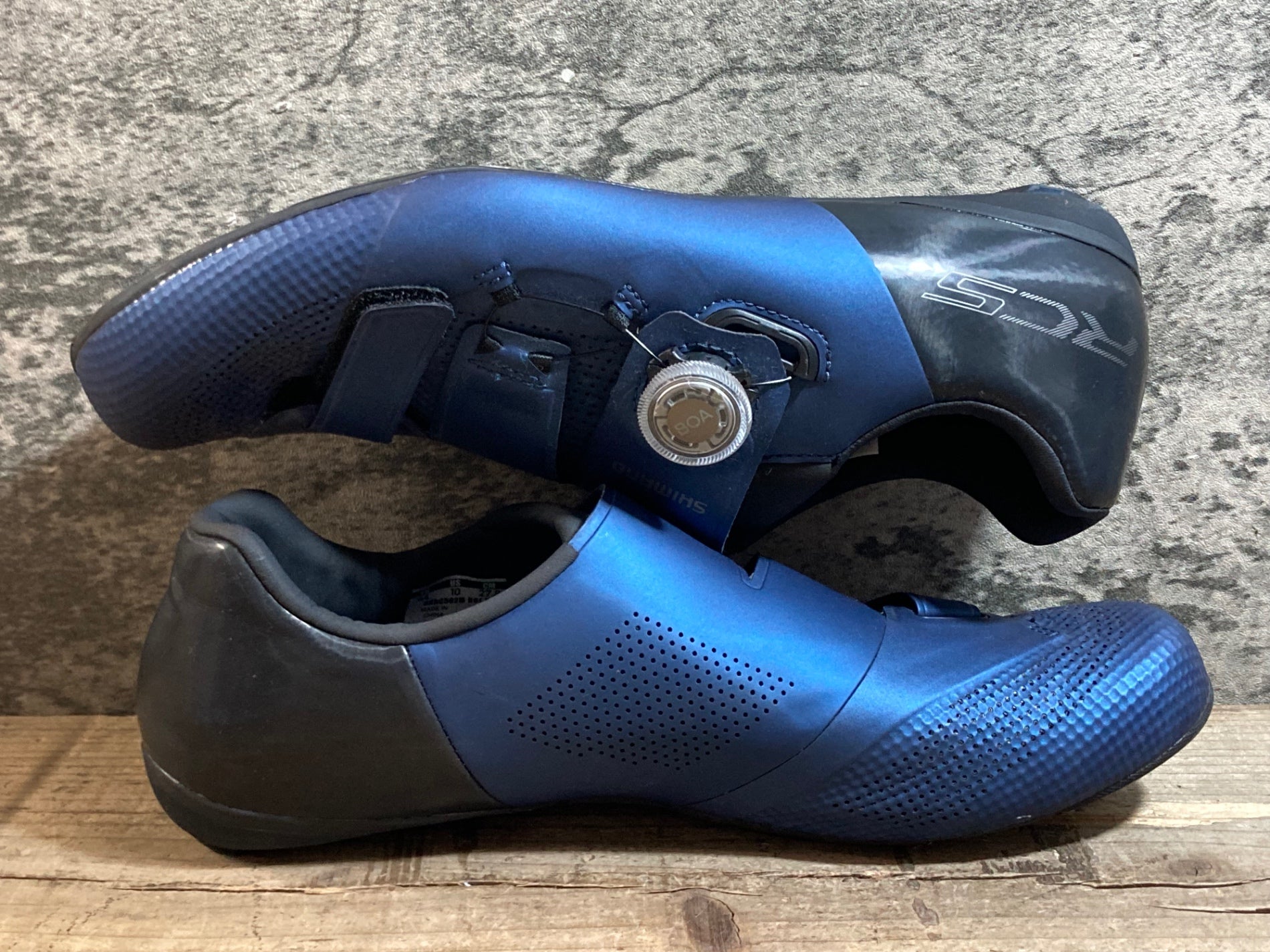 KF142 シマノ SHIMANO RC5 SHRC502M ビンディングシューズ SPD-SL EU44