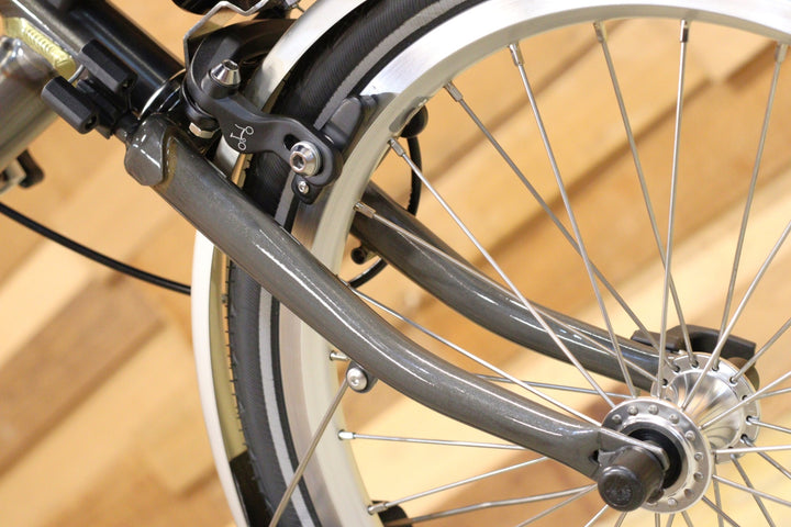 ブロンプトン BROMPTON M6R RAW LACQUER 2020 2×3速 16インチ 折り畳み ミニベロ フォールディングバイク 【立川店】