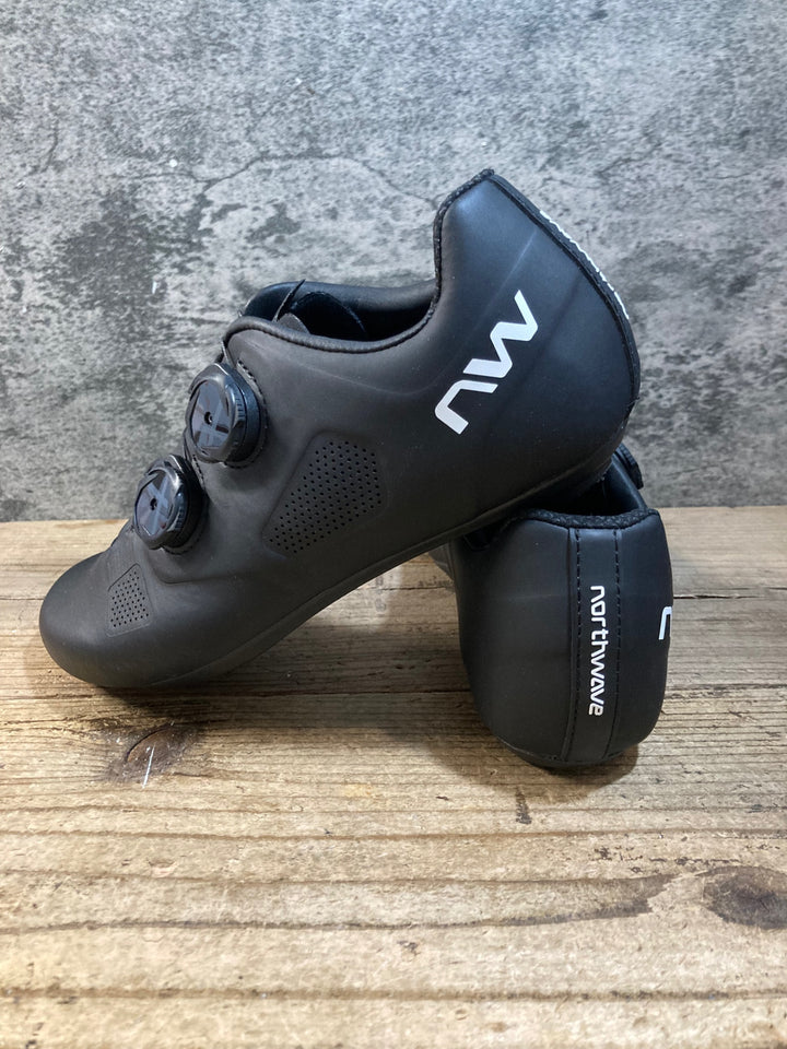 KH147 ノースウェーブ northwave REVOLUTION ビンディングシューズ SPD-SL EU40.5 黒