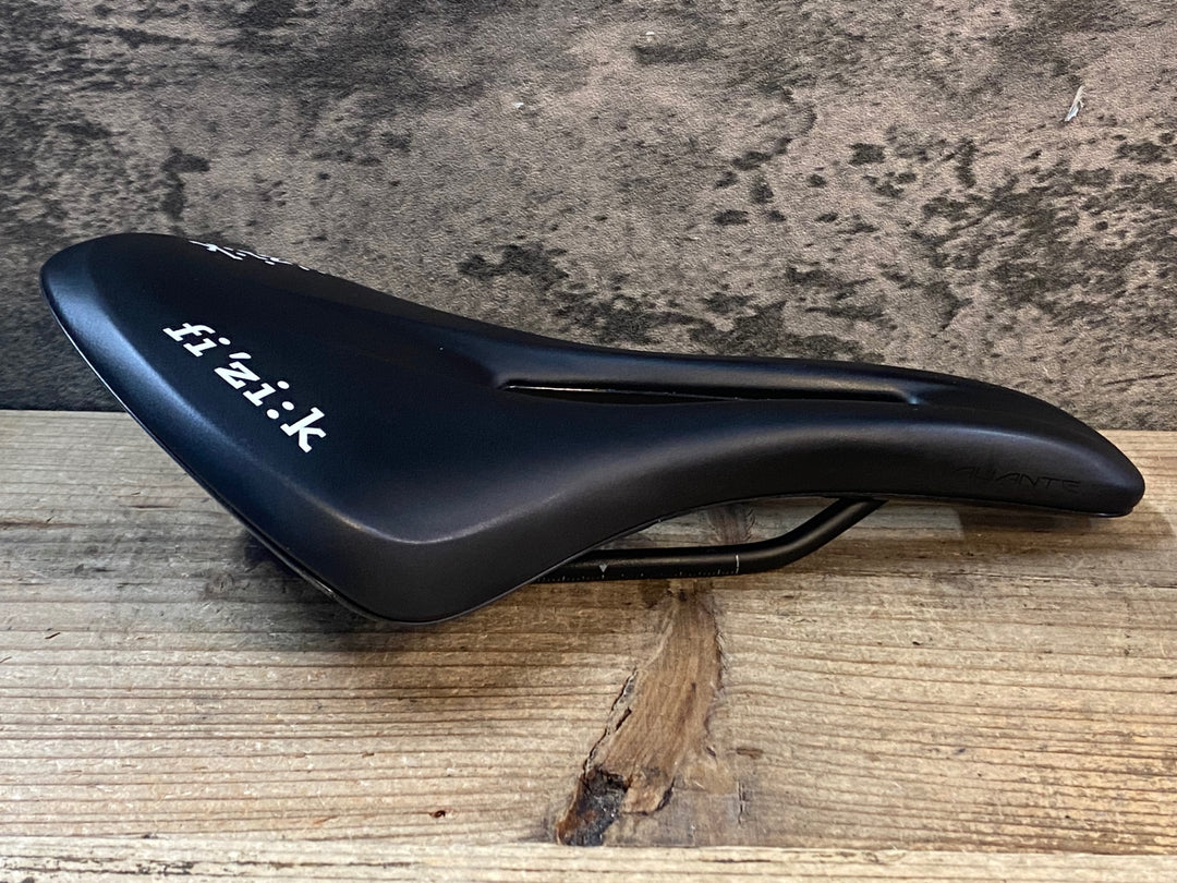 JP061 フィジーク fizik アリアンテ ALIANTE TEMPO サドル 143mm