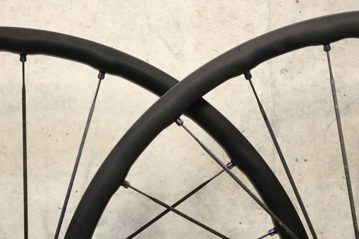 マヴィック MAVIC キシリウム KSYRIUM SL 25 DISC アルミ チューブレスレディ ホイールセット シマノ11S/12S 19C 【福岡店】