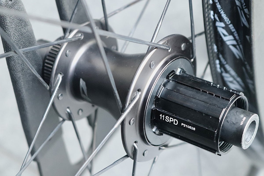 ジップ ZIPP ファイアクレスト ディスク 303 FIRECREST DISC カーボン チューブレス ホイールセット シマノ12/11S 【東京南麻布店】