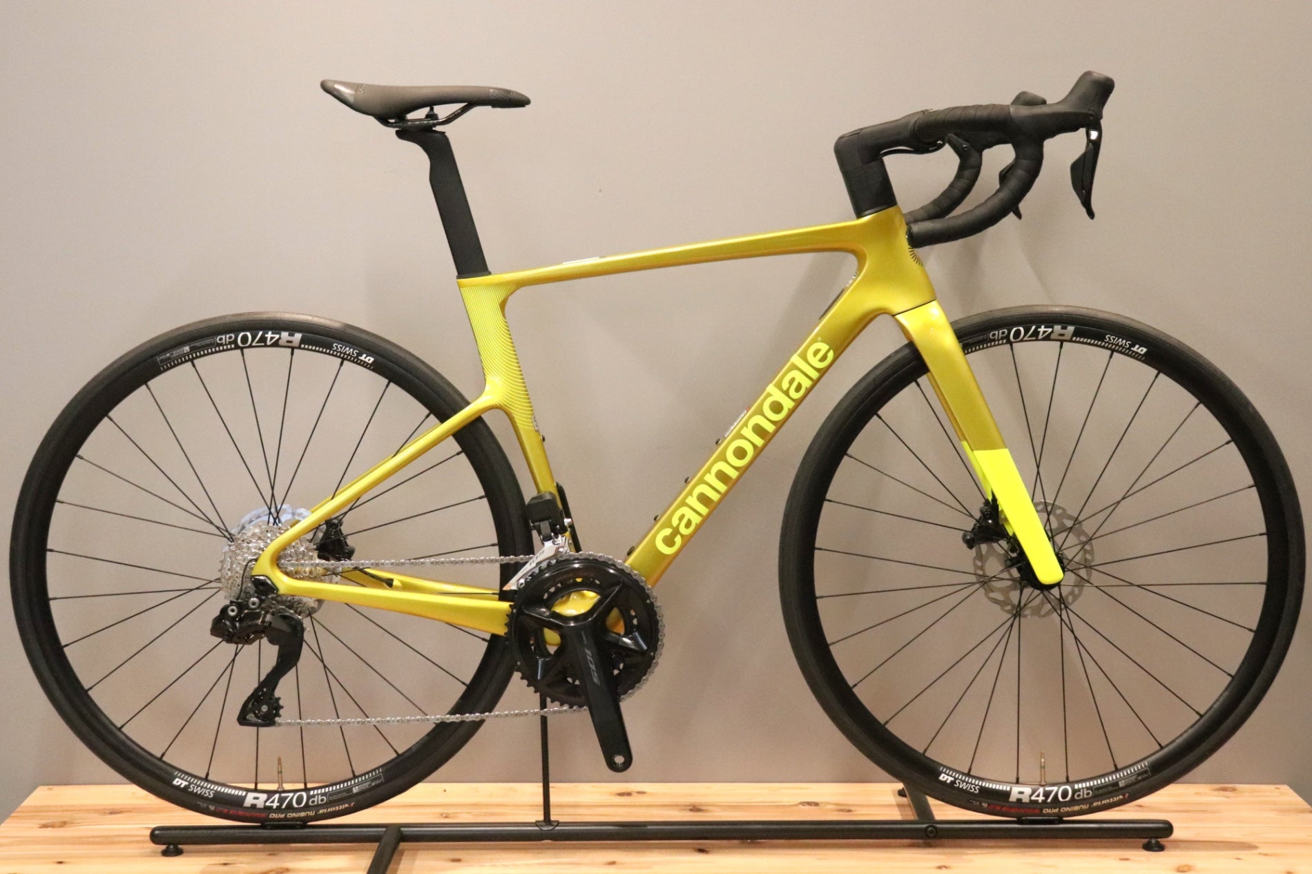 未使用 キャノンデール CANNONDALE スーパーシックス SUPERSIX EVO 3