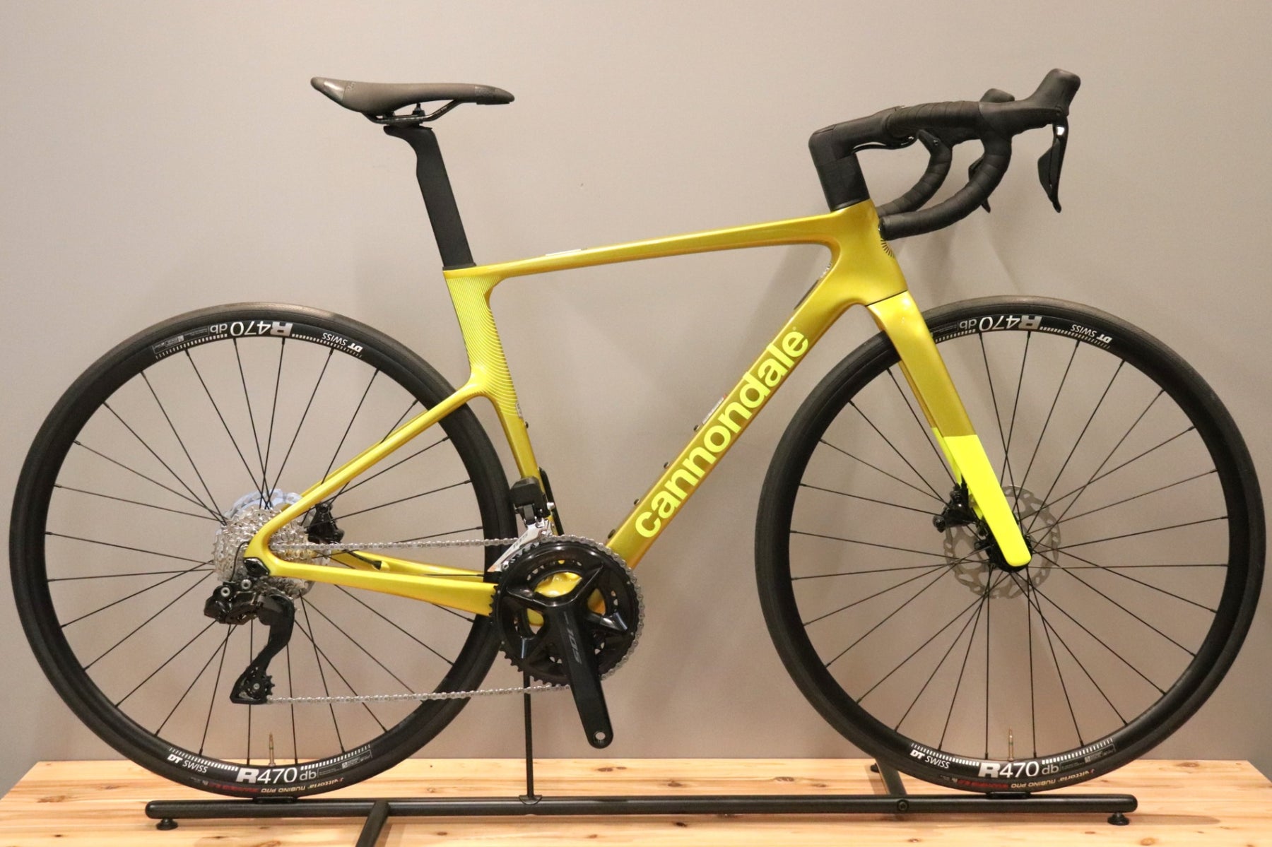 未使用 キャノンデール CANNONDALE スーパーシックス SUPERSIX EVO 3
